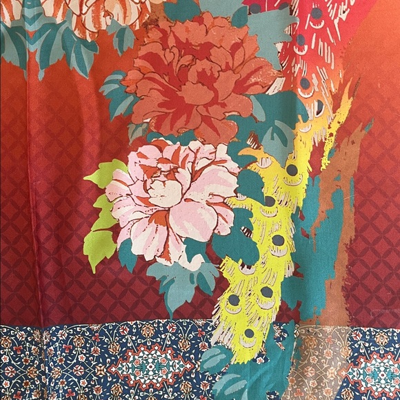 Johnny Was scarf silk peacocks - Picture 5 of 6